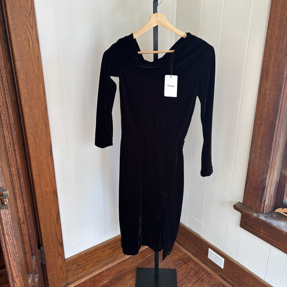NWT Theory Brown Velvet Asymmetrical Off Shoulder Slit Midi Dress Women’s 2 FLAW